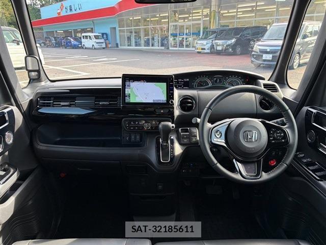 Honda N BOX CUSTOM 2022-03 8355152-13