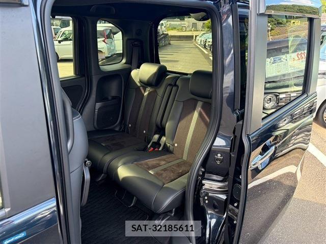 Honda N BOX CUSTOM 2022-03 8355152-14