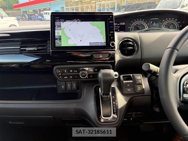 Honda N BOX CUSTOM 2022-03 8355152-23