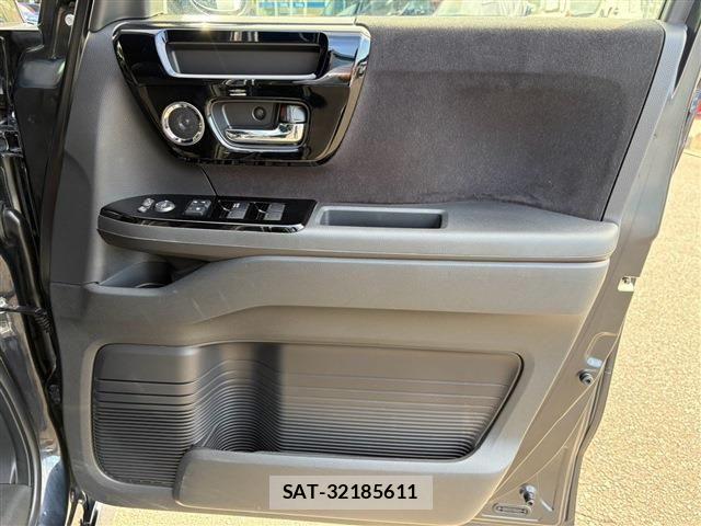 Honda N BOX CUSTOM 2022-03 8355152-26