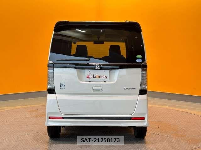 Honda N BOX CUSTOM 2017-02 8367605-9