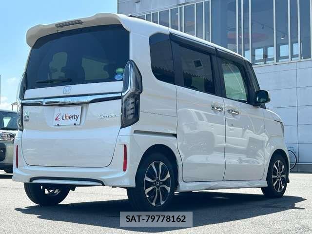 Honda N BOX CUSTOM 2017-09 8367595-14