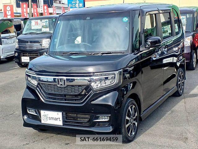 Honda N BOX CUSTOM 2019-03 8367647-1