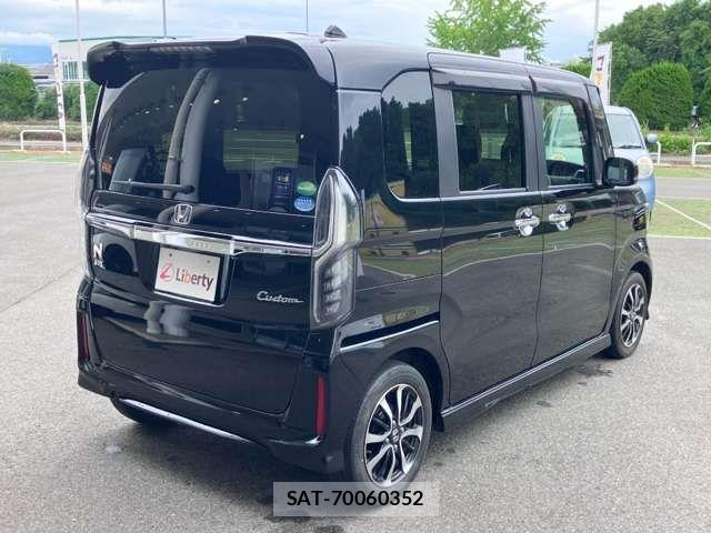 Honda N BOX CUSTOM 2020-07 8367587-8