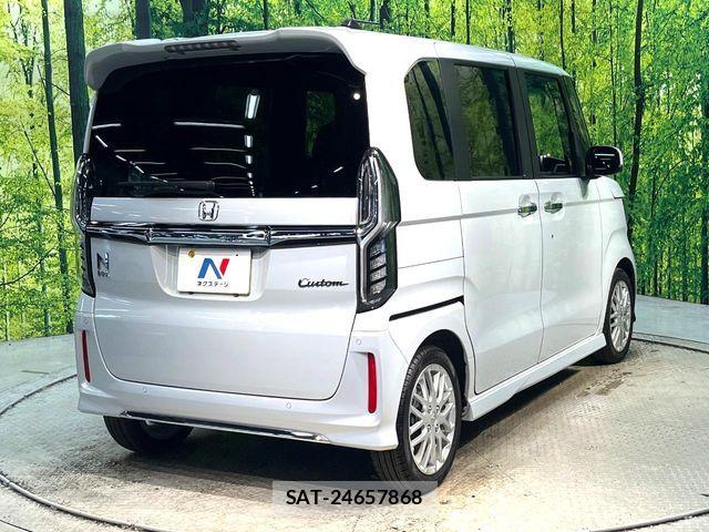 Honda N BOX CUSTOM 2022-07 8367504-16