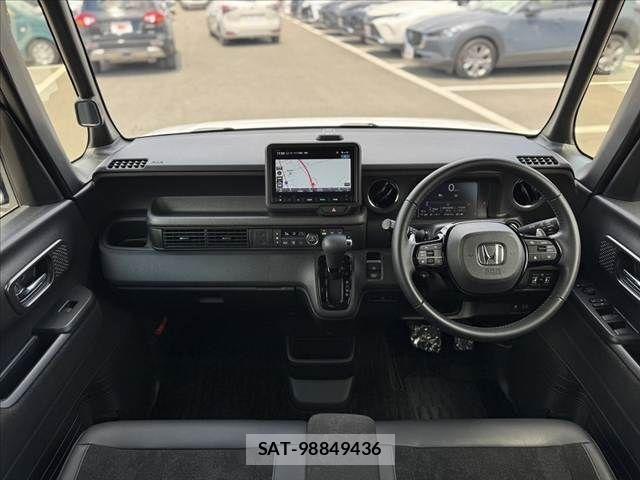 Honda N BOX CUSTOM 2024-04 8367516-1