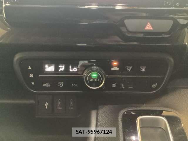 Honda N BOX CUSTOM 2019-11 8367543-11