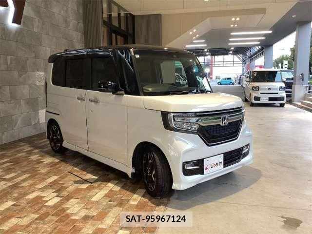 Honda N BOX CUSTOM 2019-11 8367543-13