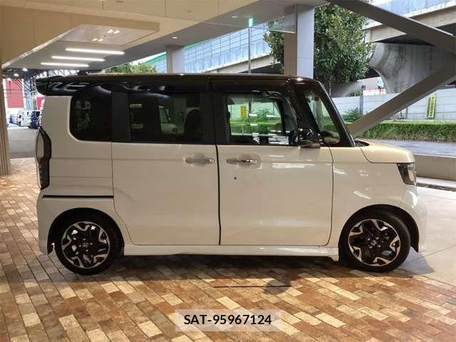 Honda N BOX CUSTOM 2019-11 8367543-14