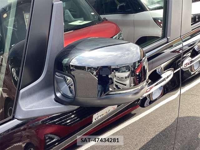 Honda N BOX CUSTOM 2023-05 8367560-11