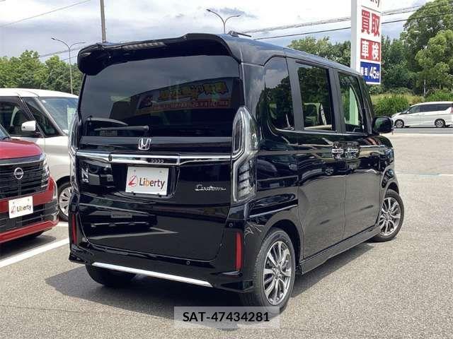 Honda N BOX CUSTOM 2023-05 8367560-6