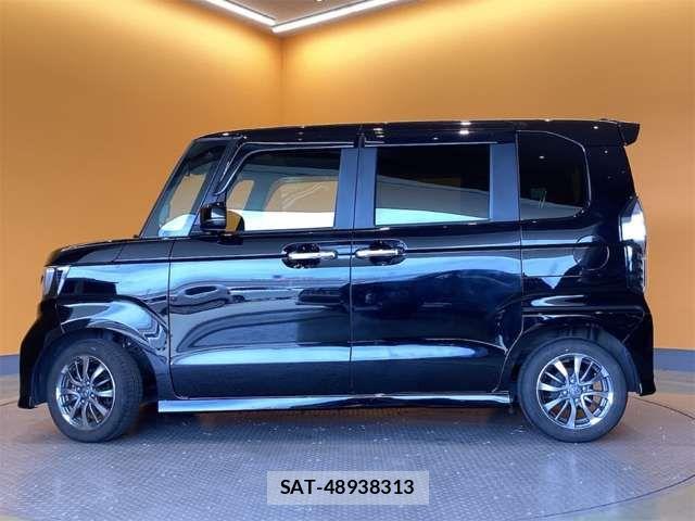 Honda N BOX CUSTOM 2021-12 8367562-10