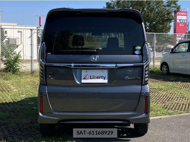 Honda N BOX CUSTOM 2019-05 8367609-10