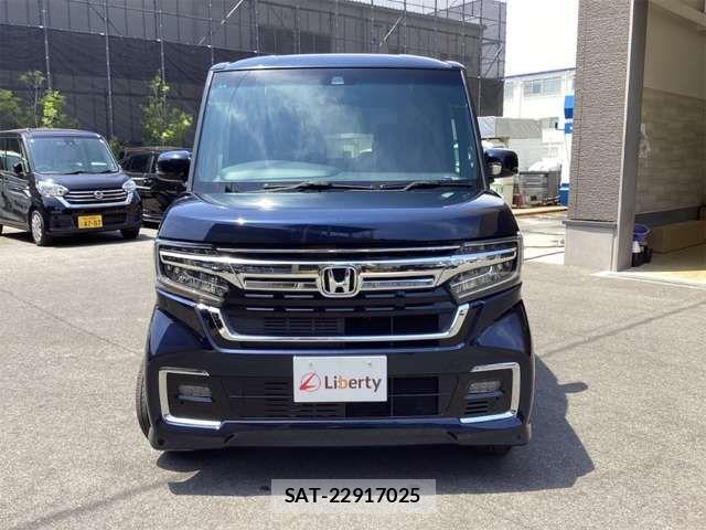 Honda N BOX CUSTOM 2023-08 8367592-15