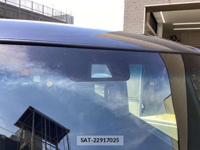Honda N BOX CUSTOM 2023-08 8367592-16