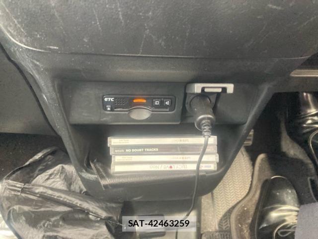 Honda N BOX CUSTOM 2016-08 8367655-15