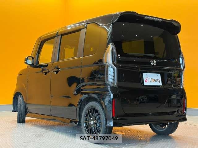 Honda N BOX CUSTOM 2022-07 8367511-12