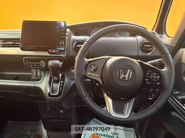 Honda N BOX CUSTOM 2022-07 8367511-1