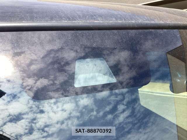 Honda N BOX CUSTOM 2023-05 8367554-8