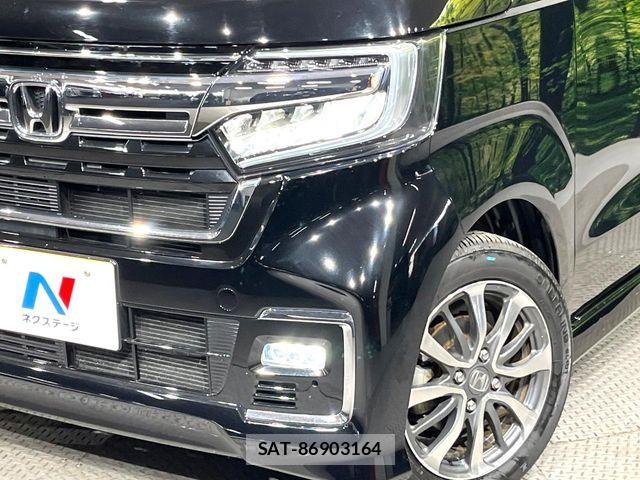 Honda N BOX CUSTOM 2022-01 8367548-12
