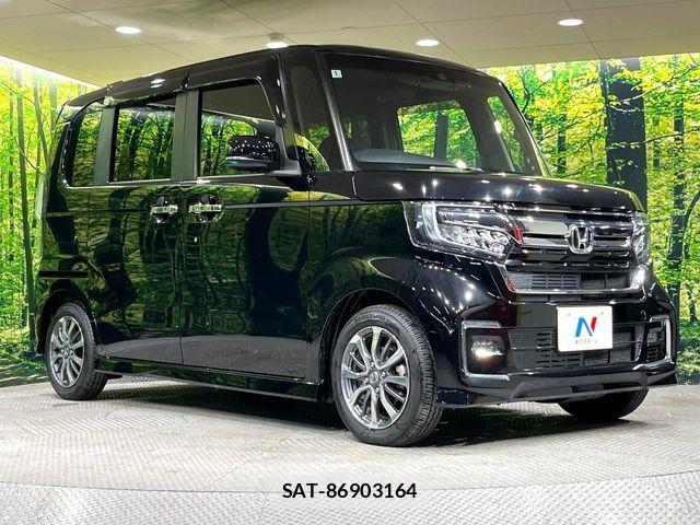 Honda N BOX CUSTOM 2022-01 8367548-16
