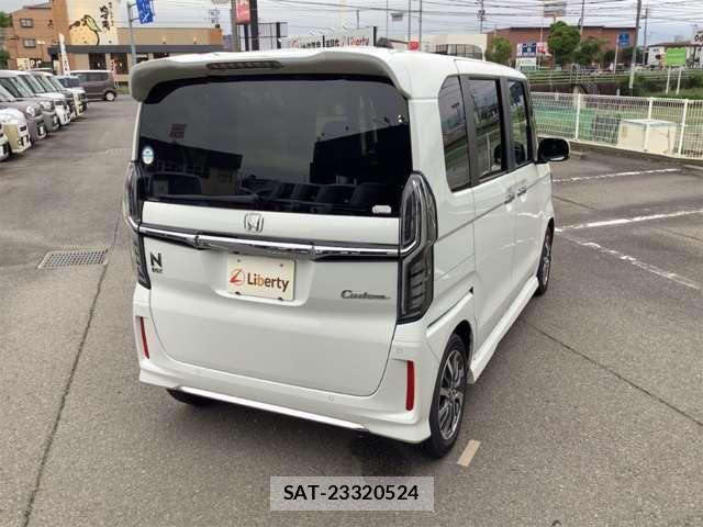 Honda N BOX CUSTOM 2022-01 8367541-4
