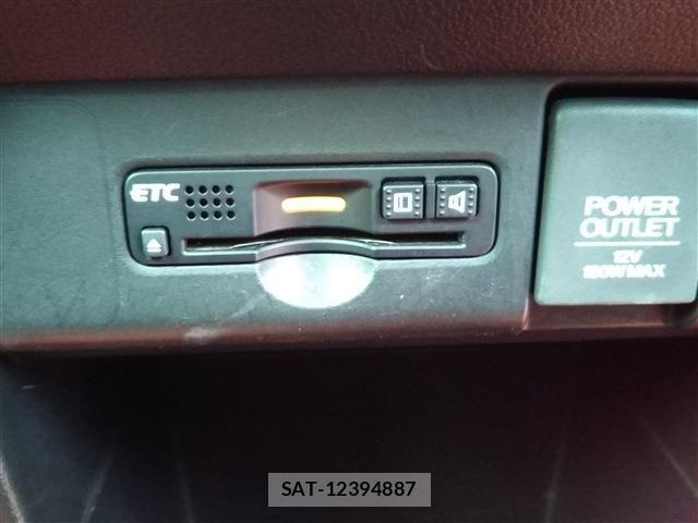 Honda N BOX CUSTOM 2016-08 8367666-10