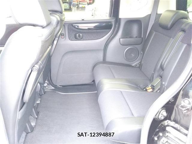 Honda N BOX CUSTOM 2016-08 8367666-19