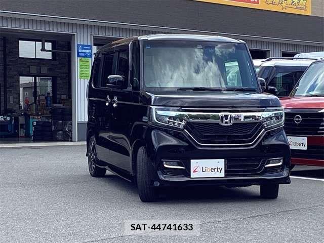 Honda N BOX CUSTOM 2018-04 8367585-18