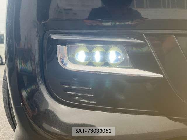 Honda N BOX CUSTOM 2018-05 8367596-19