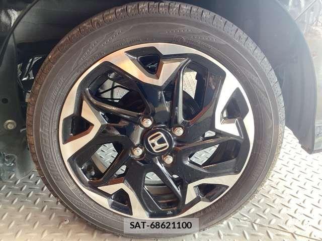 Honda N BOX CUSTOM 2019-02 8367556-12