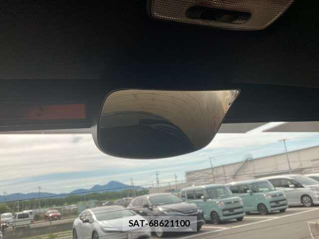 Honda N BOX CUSTOM 2019-02 8367556-17