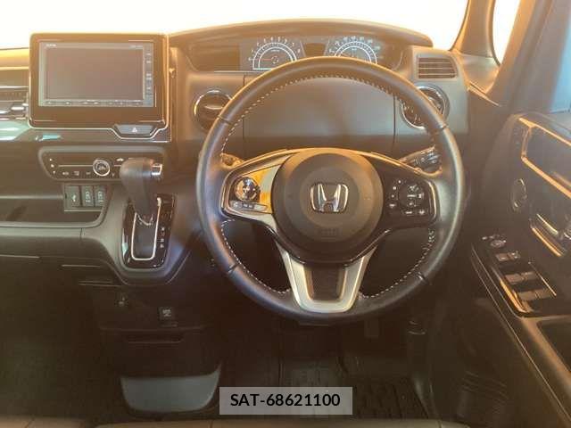 Honda N BOX CUSTOM 2019-02 8367556-1