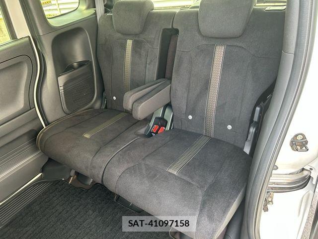 Honda N BOX CUSTOM 2020-01 8367649-16