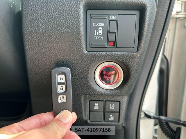 Honda N BOX CUSTOM 2020-01 8367649-22