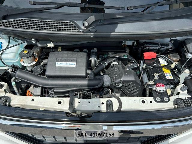 Honda N BOX CUSTOM 2020-01 8367649-28