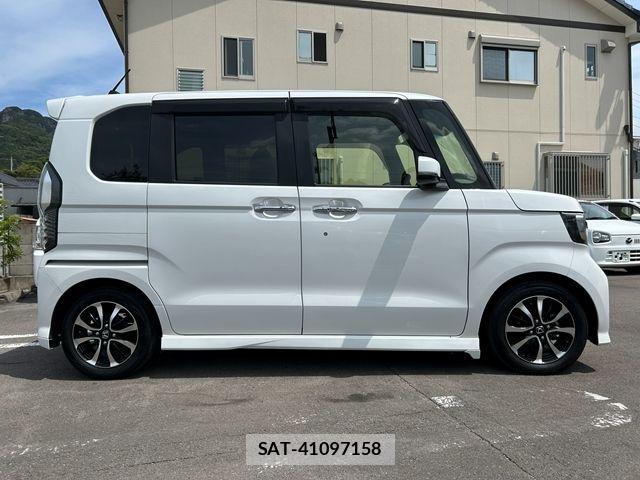 Honda N BOX CUSTOM 2020-01 8367649-5