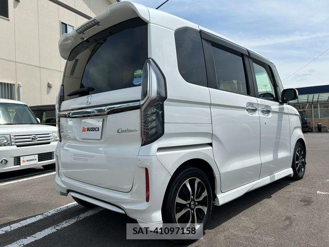 Honda N BOX CUSTOM 2020-01 8367649-6