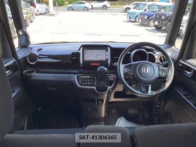 Honda N BOX CUSTOM 2013-08 8367652-1
