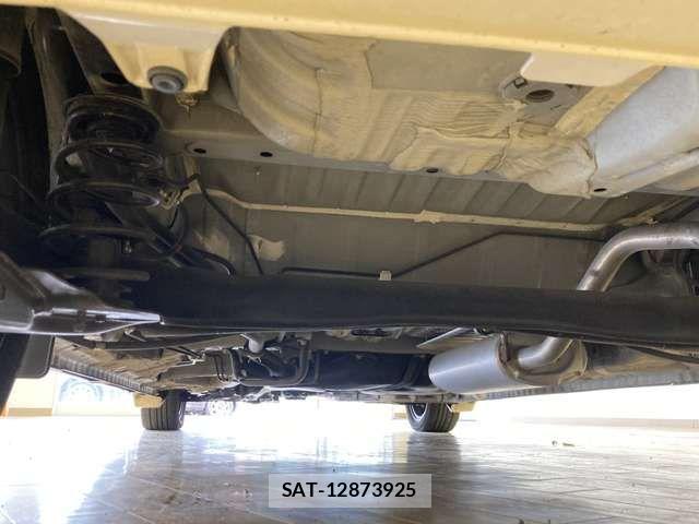 Honda N BOX CUSTOM 2018-05 8367555-18