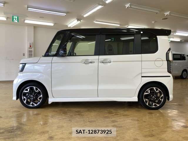 Honda N BOX CUSTOM 2018-05 8367555-4