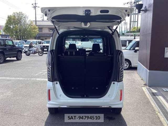Honda N BOX CUSTOM 2023-03 8367531-11