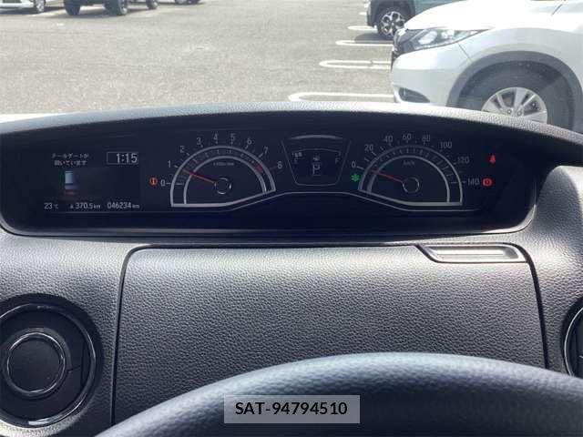 Honda N BOX CUSTOM 2023-03 8367531-12