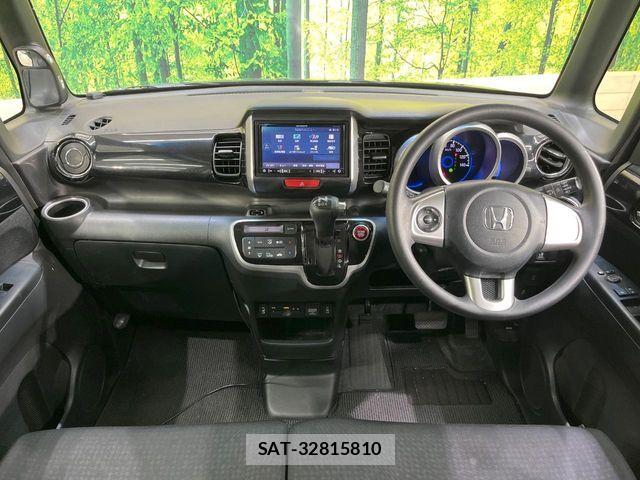 Honda N BOX CUSTOM 2017-04 8367638-1