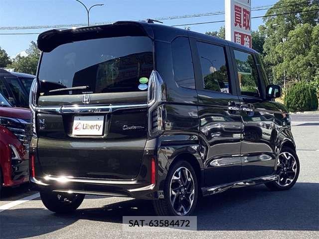 Honda N BOX CUSTOM 2020-11 8367590-12
