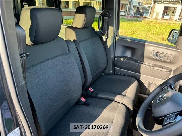 Honda N BOX CUSTOM 2025-09 8367514-11
