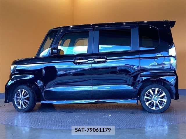 Honda N BOX CUSTOM 2022-04 8367561-10