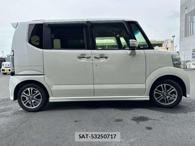 Honda N BOX CUSTOM 2017-06 8367637-5