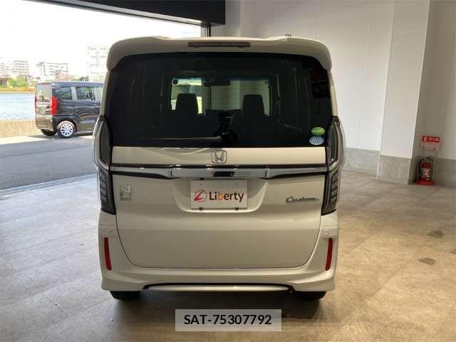 Honda N BOX CUSTOM 2018-12 8367602-14