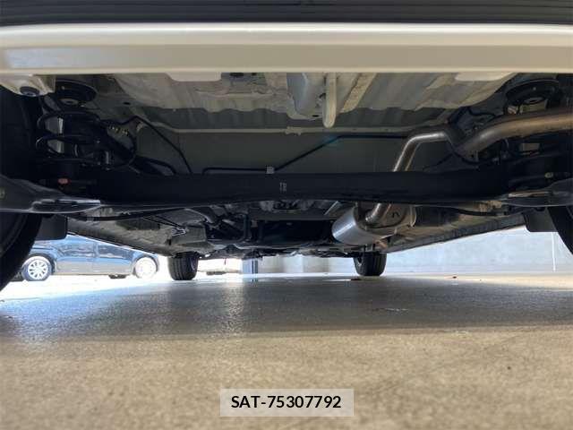 Honda N BOX CUSTOM 2018-12 8367602-18